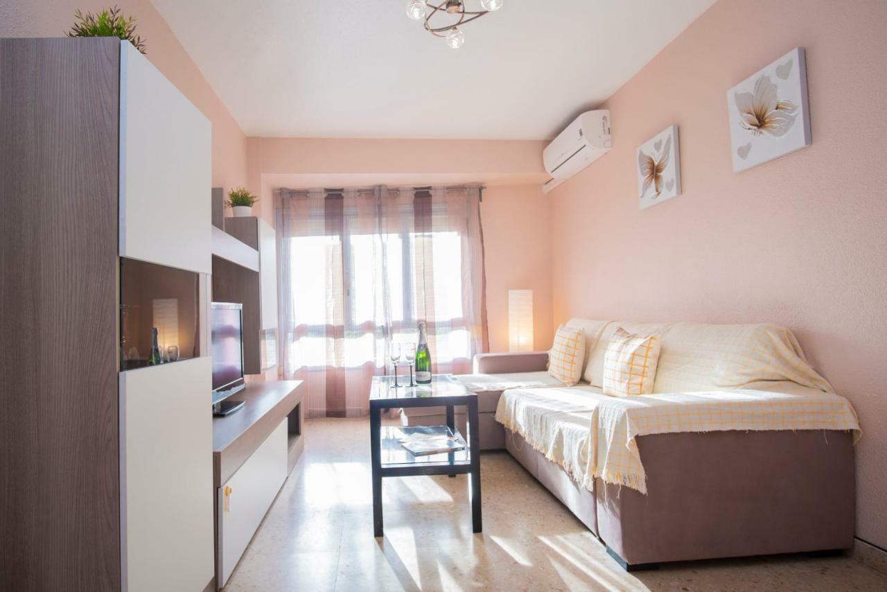 Apartamento Comodo A 10 Min Del Centro Alicante Esterno foto