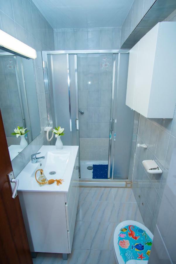 Apartamento Comodo A 10 Min Del Centro Alicante Esterno foto